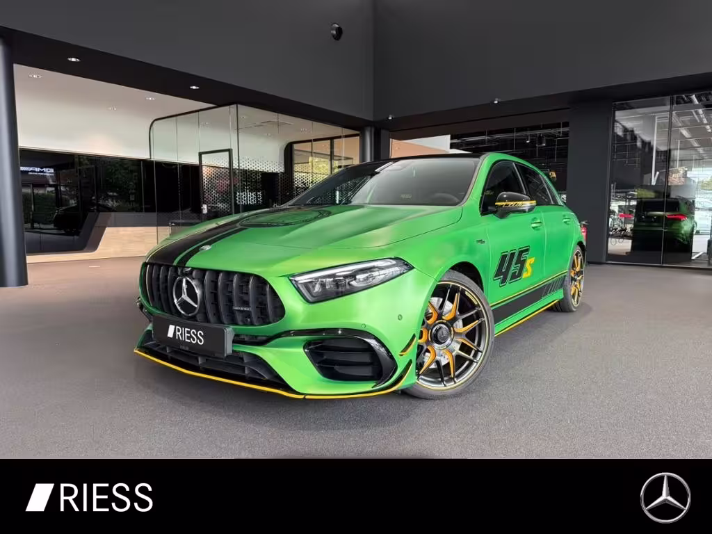 Mercedes-Benz A 45 S PANO+AERO PKT+PERF SITZE+DISTR+KEYL+360°+