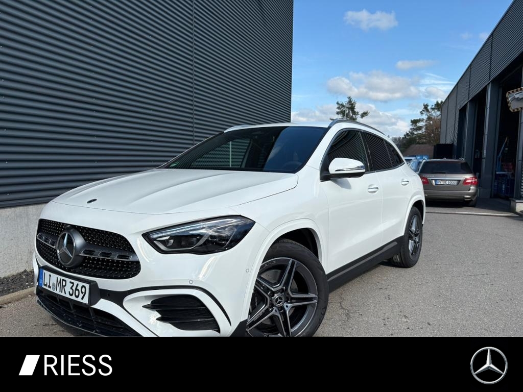 Mercedes-Benz GLA 220 4M AMG+AHK+DISTR+MULTIBEAM+KEYLESS+360°+