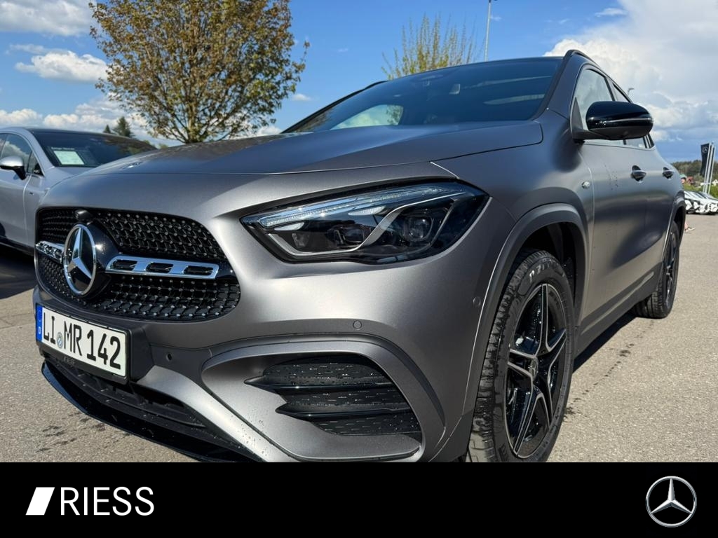 Mercedes-Benz GLA 250 e mit EQ Hybrid Technologie SD SpurW LM