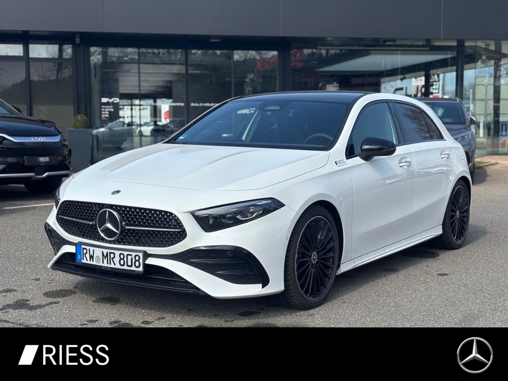 Mercedes-Benz A 220 4M AMG+AHK+PANO+MULTIBEAM+DISTRONIC+KAMERA