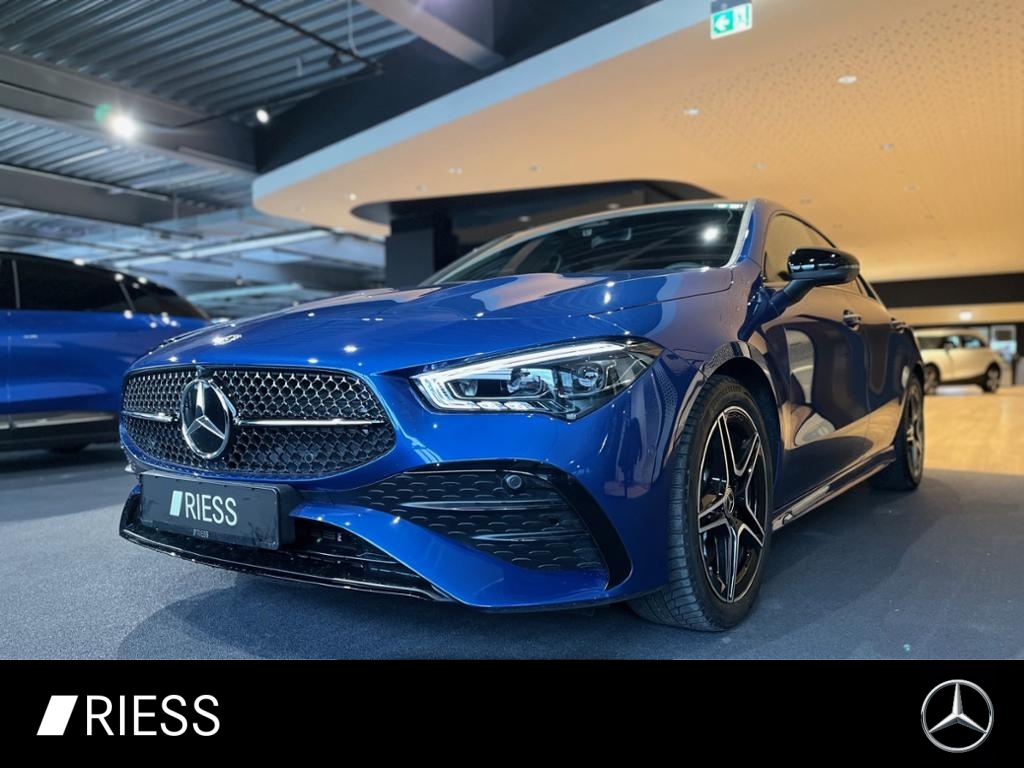 Mercedes-Benz CLA 200 Coupé AMG+AHK+PANO+360+DISTRONIC+KEYLESS