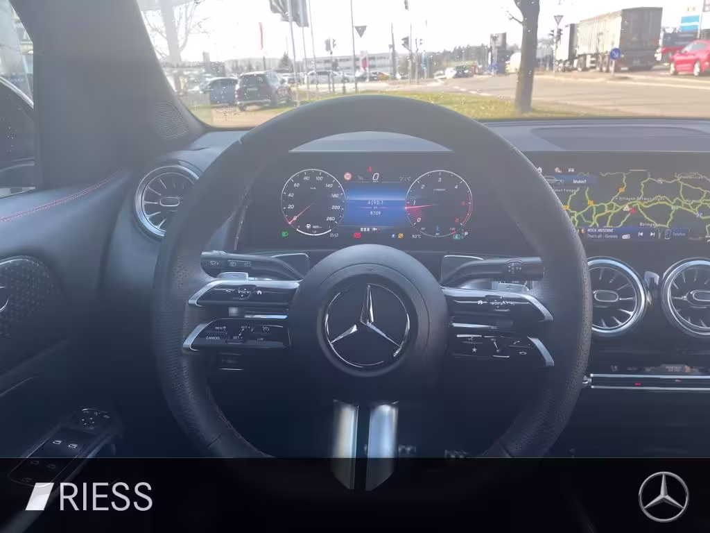 Mercedes-Benz GLB 200 d 4M AMG+AHK+PANO+MULTIBEAM+HANDS-FREE+ GLB 200 - Bild 13