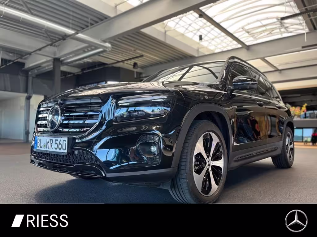 Mercedes-Benz GLB 250 4M AHK+PANO+MEMO+BURMESTER+DISTRON+360°+