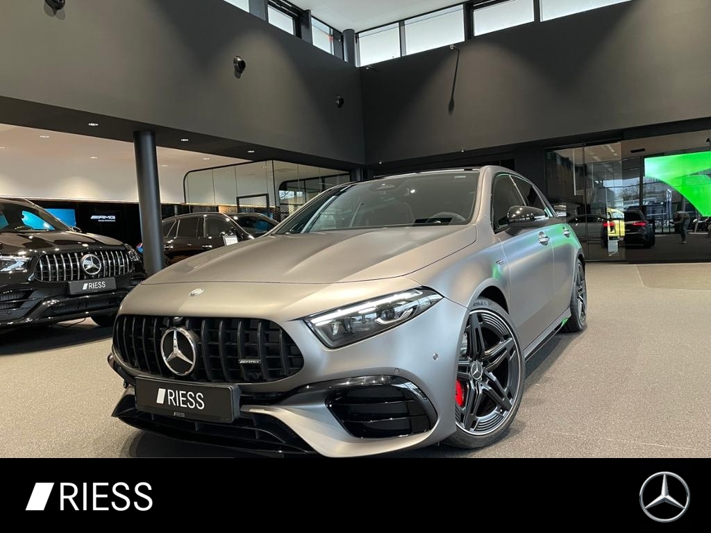 Mercedes-Benz A 45 S AMG PANO+DISTR+PERFORM SITZE+KEYL+MULTIB+