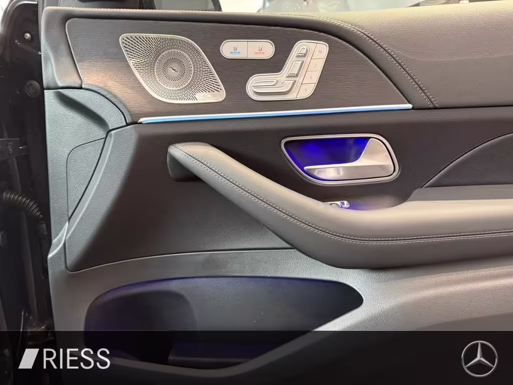 Mercedes-Benz GLE 400 e AMG+PANO+AIRMATIC+DISTR+HUD+KEYL+360°+ - Bild 12