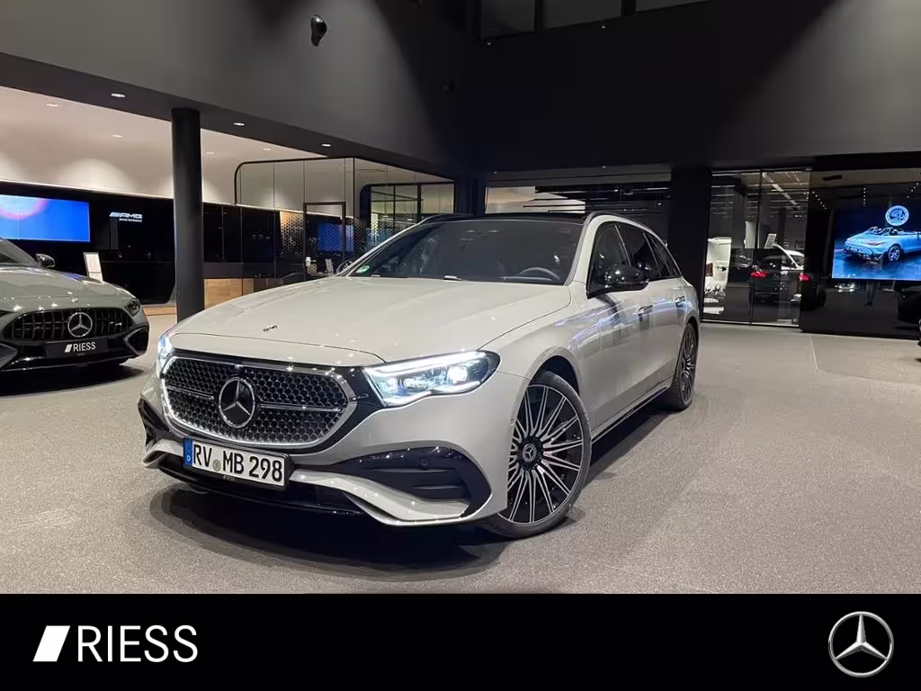 Mercedes-Benz E 450 d 4MATIC T-Modell 360 4xSHZ ACC AHK AUT LM