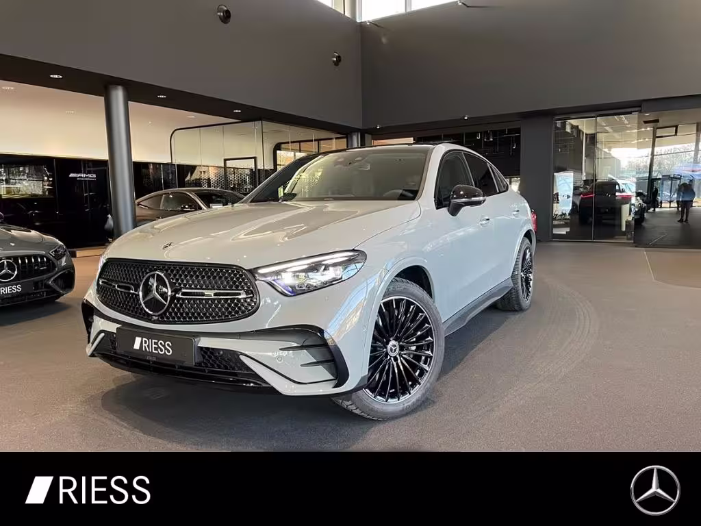 Mercedes-Benz GLC 300 Coupé AMG+PANO+AHK+DISTR+KEYL+DIGI LIGHT