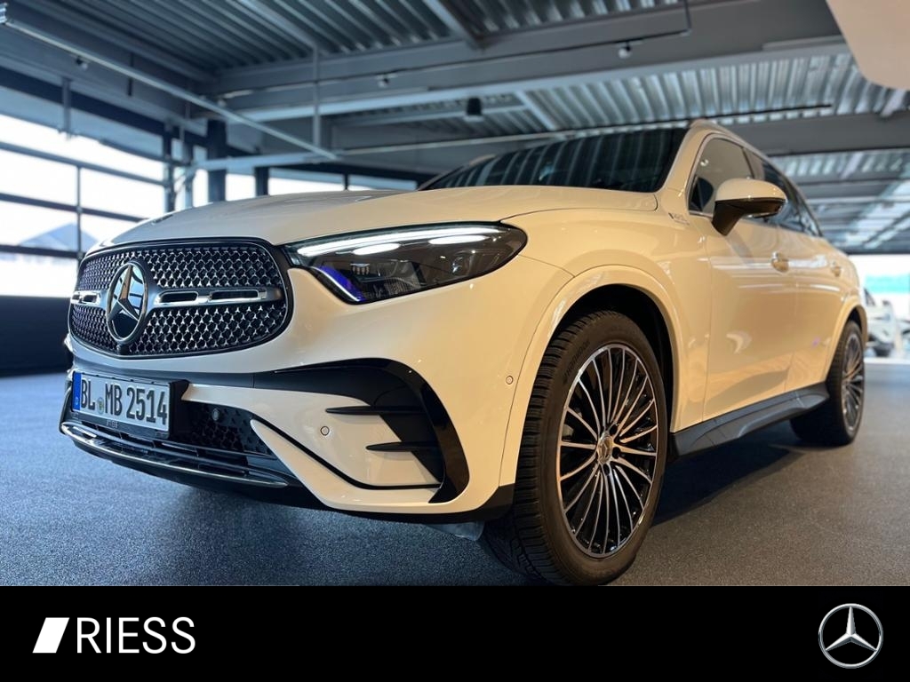 Mercedes-Benz GLC 200 4M AMG+AHK+PANO+MEMORY+360+DIGITAL-LIGHT