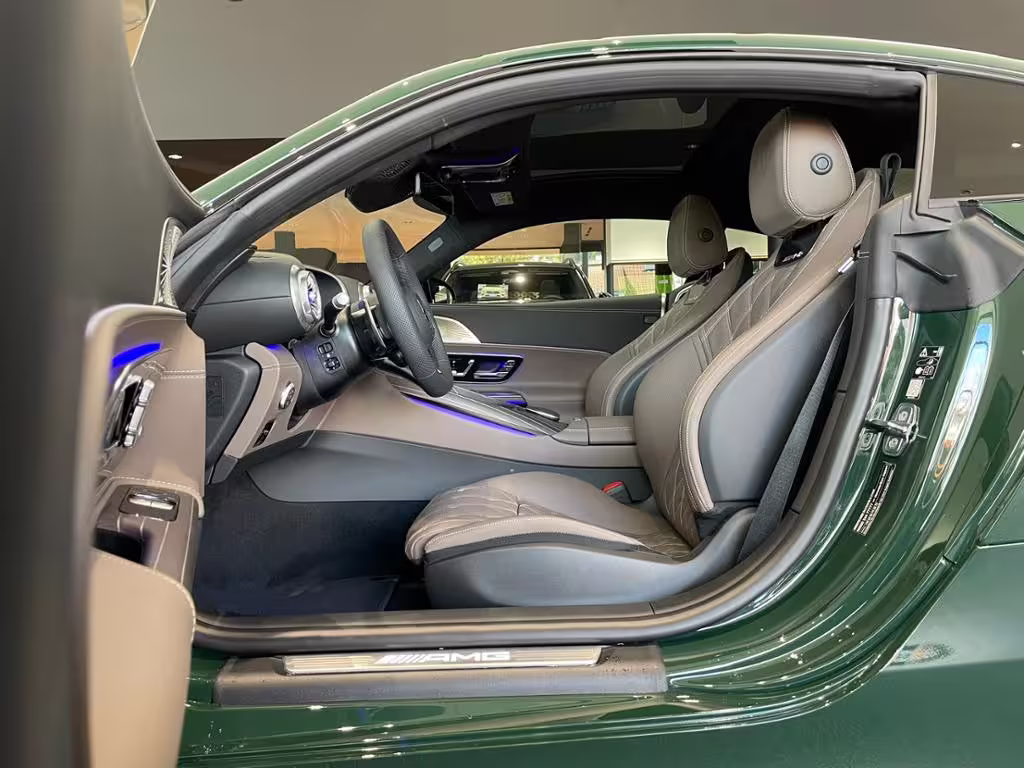Mercedes-Benz AMG GT 55 4MATIC+ AUT Bel.Sitz LM Leder SoundSys AMG GT 55 - Bild 3