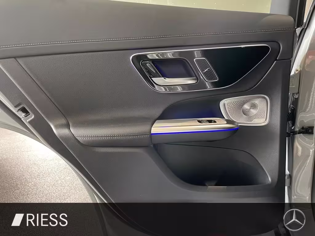 Mercedes-Benz GLC 300 d 4M AMG+PANO+AHK+DISTR+DIGI LIGHT+KEYL+ GLC 300 - Bild 6