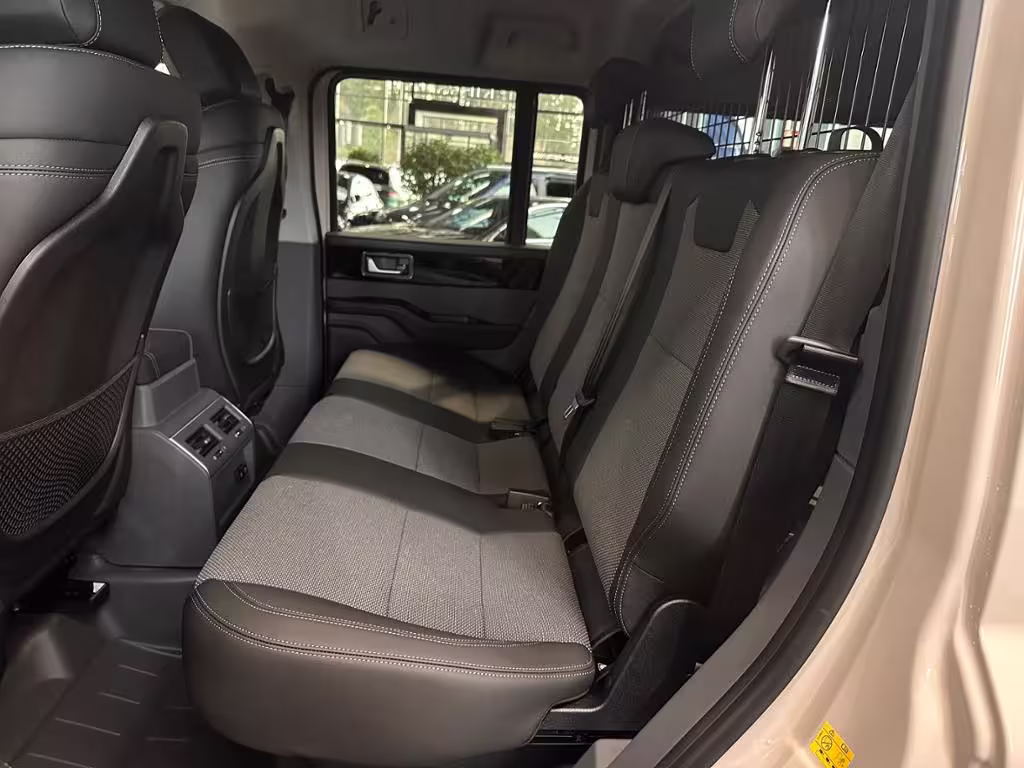 INEOS Grenadier Utility Wagon 5-Seat MY26 Vorführwagen - Bild 6