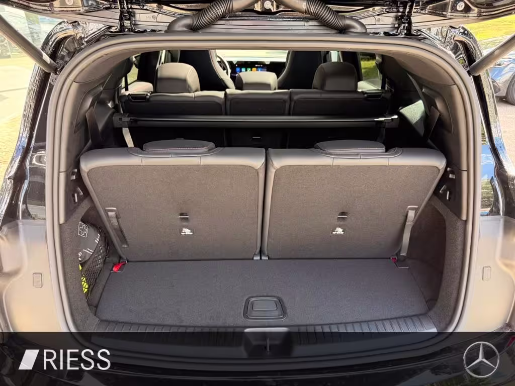 Mercedes-Benz GLB 200 mit EQ Technologie AHK AUT Fernlichtass. GLB 200 - Bild 15
