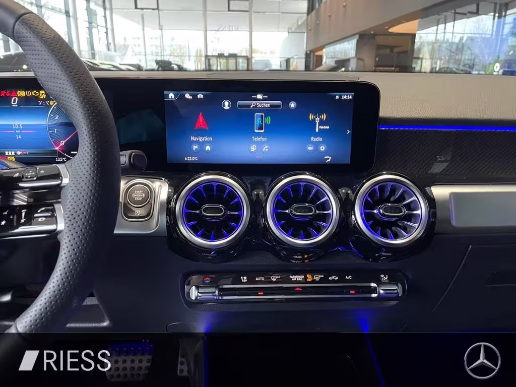 Mercedes-Benz GLB 180 AMG+PANO+AHK+DISTRONIC+TOTWKL+KEYL+360°+ - Bild 15