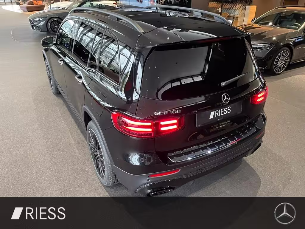 Mercedes-Benz GLB 180 AMG+PANO+AHK+DISTRONIC+TOTWKL+KEYL+360°+ - Bild 6
