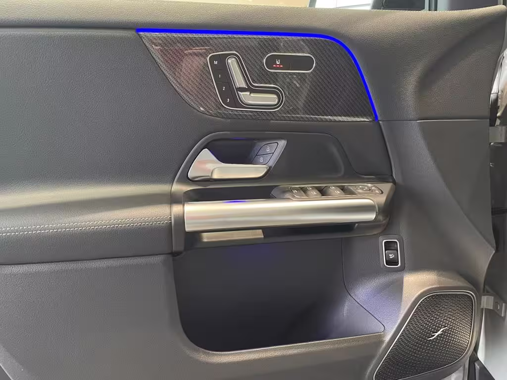 Mercedes-Benz AMG GLA 45 S 4MATIC+ 360 ACC AUT DynLicht HUD LM - Bild 3