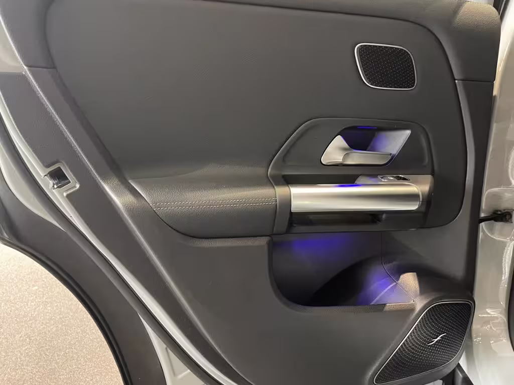 Mercedes-Benz AMG GLA 45 S 4MATIC+ 360 ACC AUT DynLicht HUD LM - Bild 5