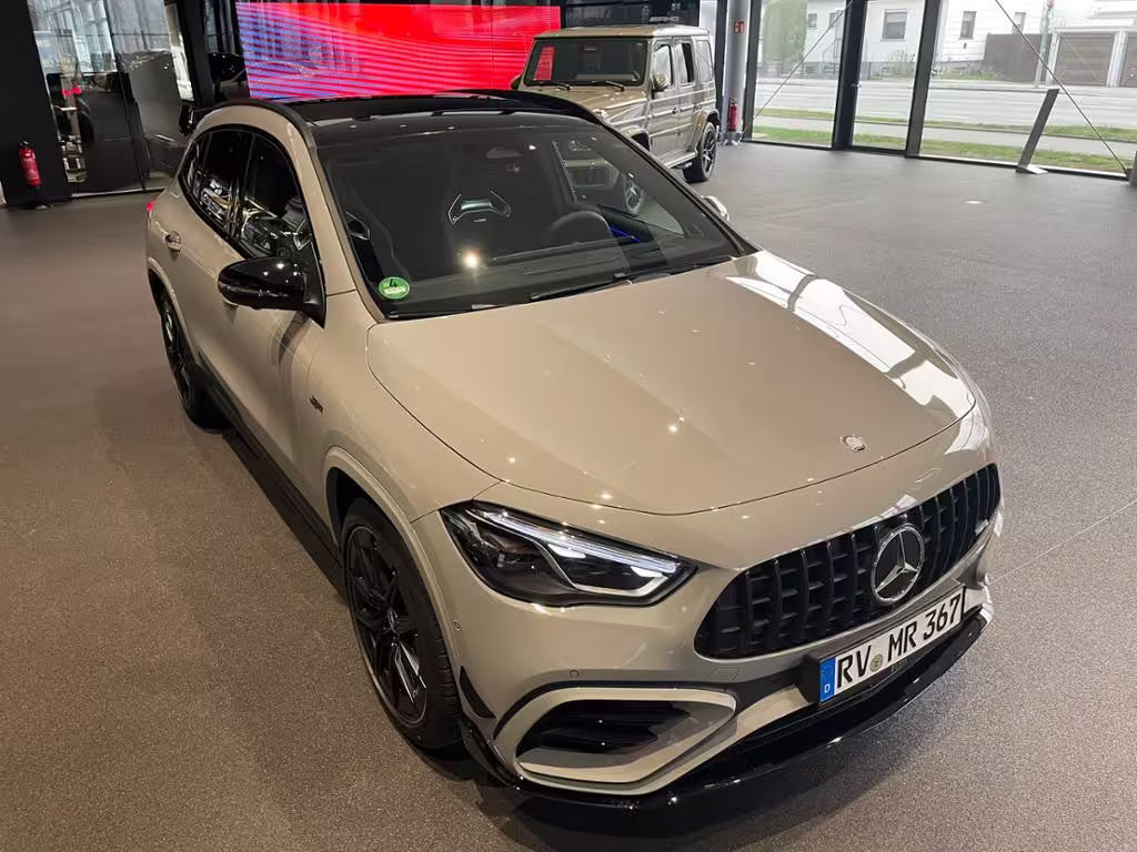 Mercedes-Benz AMG GLA 45 S 4MATIC+ 360 ACC AUT DynLicht HUD LM - Bild 8