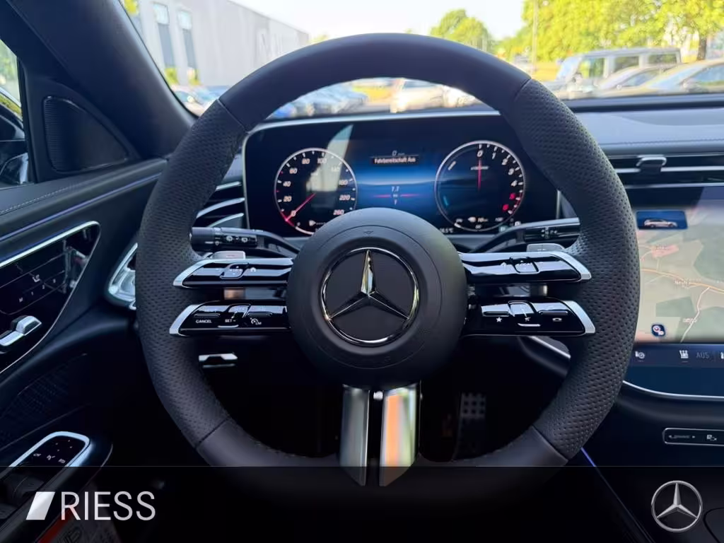 Mercedes-Benz E 300 de 4M T AMG+AHK+PANO+360+DIGITAL-LIGHT+20 E 300 - Bild 13