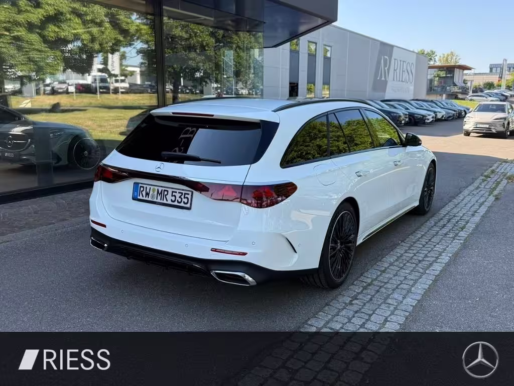Mercedes-Benz E 300 de 4M T AMG+AHK+PANO+360+DIGITAL-LIGHT+20 E 300 - Bild 7