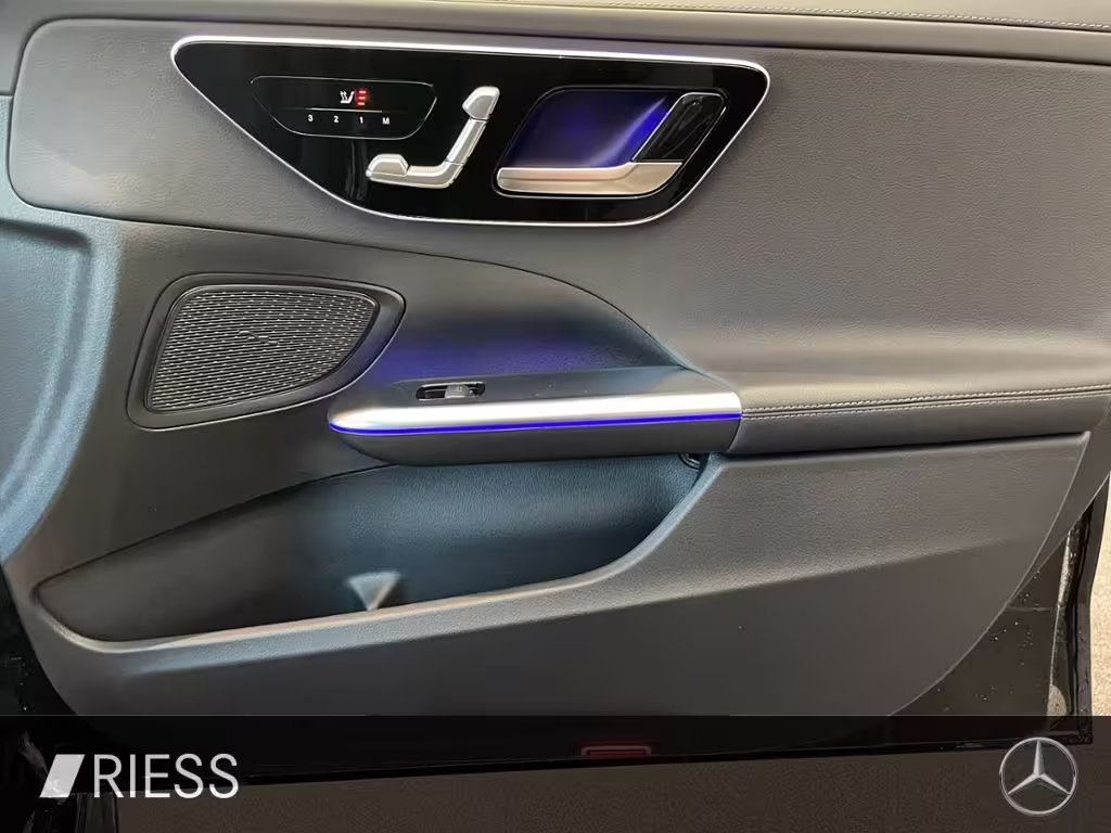 Mercedes-Benz C 300 4MATIC T-Modell ACC AUT Kam. KeyLess LED C 300 - Bild 13