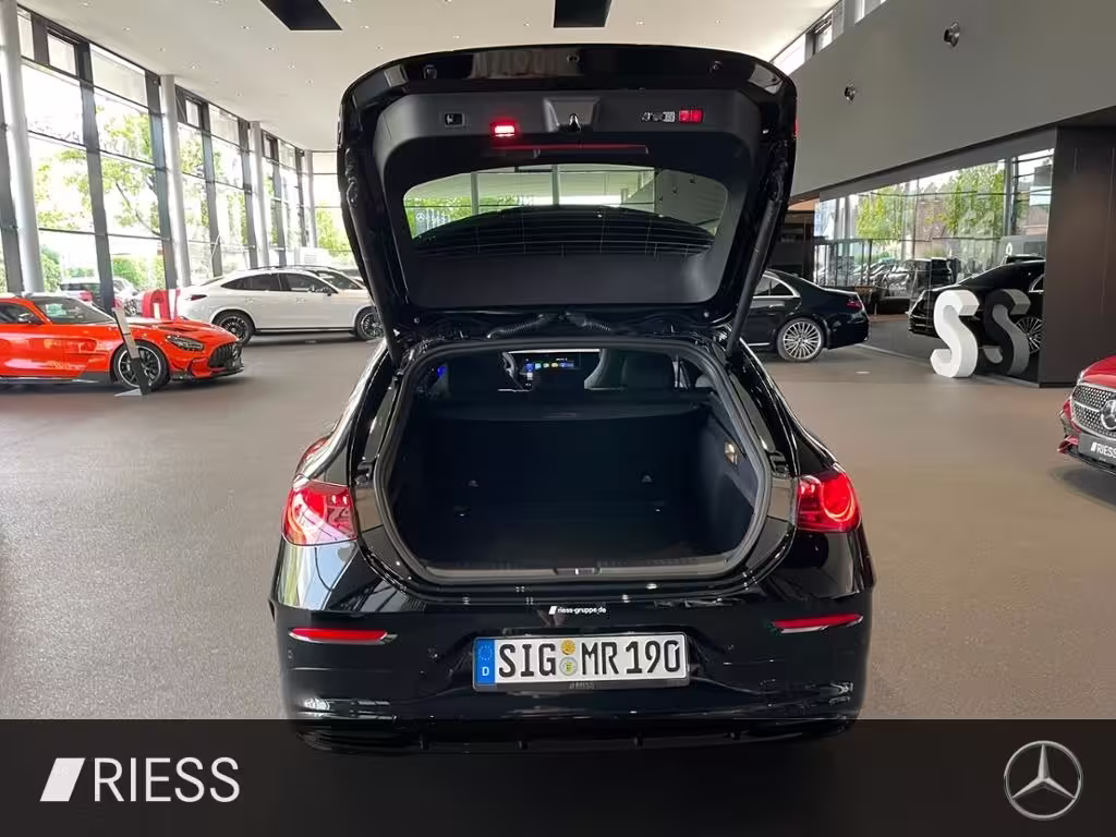 Mercedes-Benz CLA 180 SB NEU+X178+AMG+AHK+MULTIBEAM+DISTR+KEYL CLA 180 Shooting Brake - Bild 17