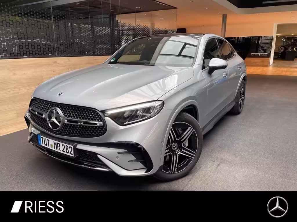 Mercedes-Benz GLC 200 4MATIC Coupé 360 AHK AUT Akustikglas LED