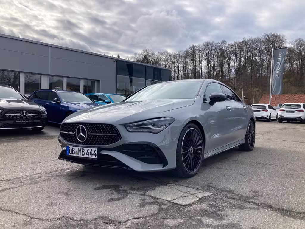 Mercedes-Benz CLA 200 d Coupé AHK AUT Kam. KeyLess KlimaA LED