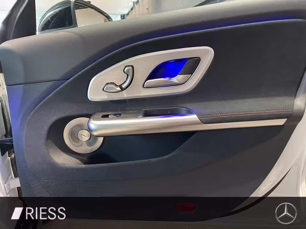 Mercedes-Benz CLA 200 NEU+C 178+SUPERSCREEN+MULTIB+KEYL+BURM+ CLA 200 - Bild 12