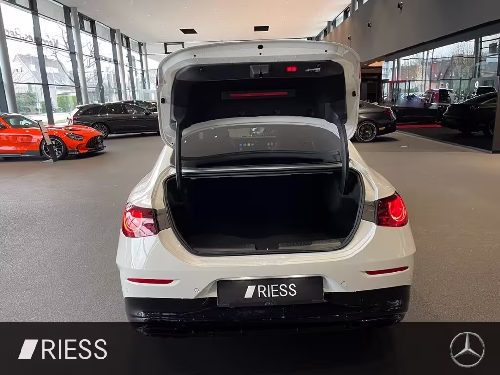 Mercedes-Benz CLA 200 NEU+C 178+SUPERSCREEN+MULTIB+KEYL+BURM+ CLA 200 - Bild 17