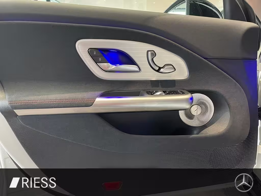 Mercedes-Benz CLA 200 NEU+C 178+SUPERSCREEN+MULTIB+KEYL+BURM+ CLA 200 - Bild 4