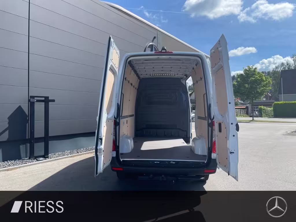 Mercedes-Benz Sprinter 317 CDI  KASTEN BASE L2H2 AHK 2,8/Cam Sprinter - Bild 6