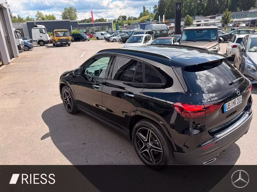 Mercedes-Benz GLA 200 AMG+AHK+19+MULTIBEAM+360°+HANDS-FREE+ GLA 200 - Bild 7