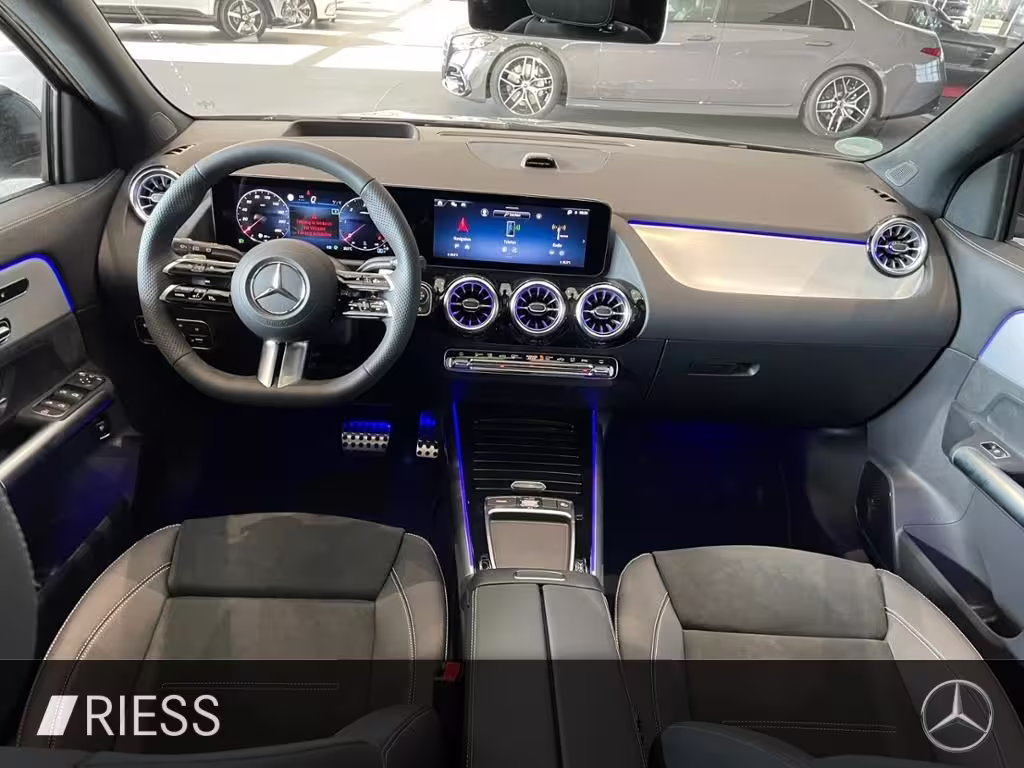Mercedes-Benz GLA 220 d 4M AMG+PANO+AHK+DISTR+HUD+MULTIBEAM+ GLA 220 - Bild 14