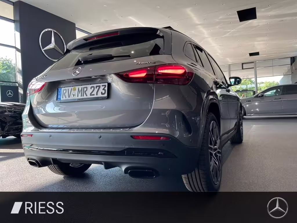 Mercedes-Benz GLA 220 d 4M AMG+PANO+AHK+DISTR+HUD+MULTIBEAM+ GLA 220 - Bild 8