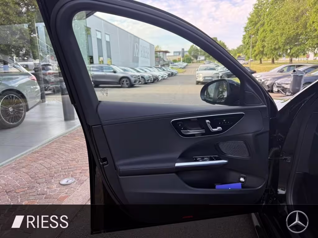 Mercedes-Benz C 200 d T AMG+AHK+MEMORY+360+NIGHT+THERMATIK+UVM C 200 - Bild 4