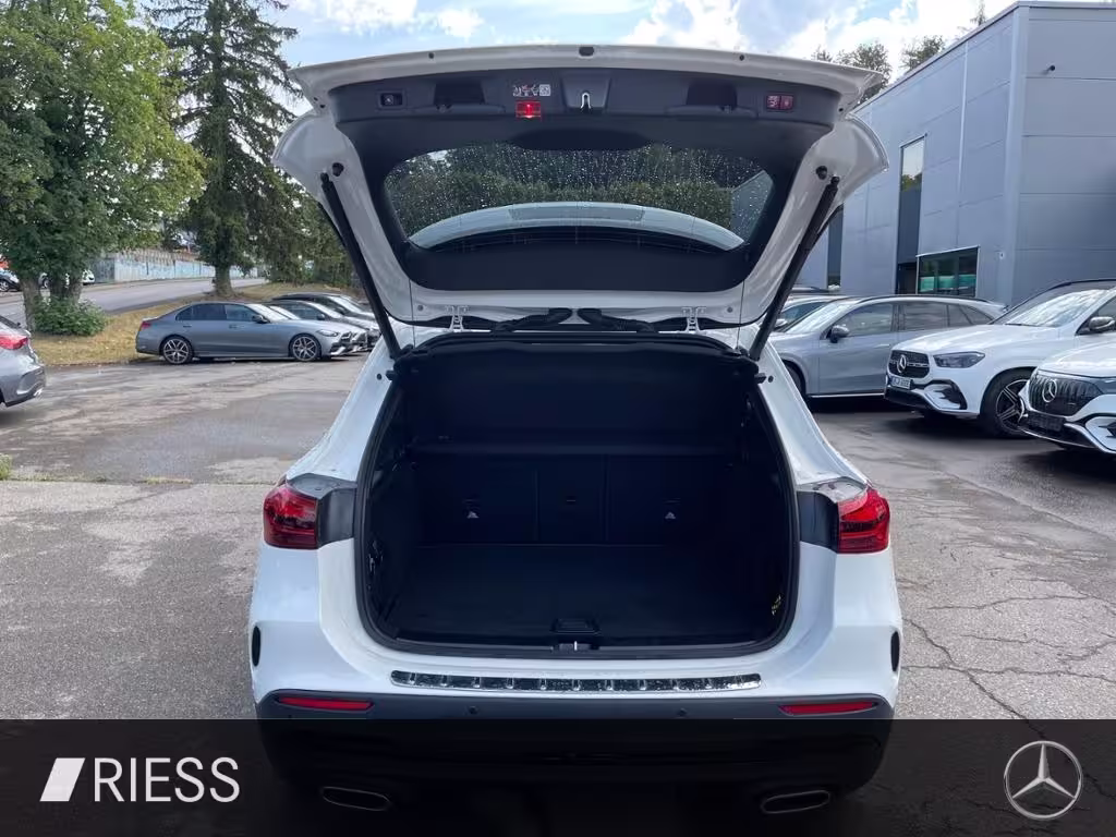 Mercedes-Benz GLA 200 d 4M AMG+AHK+DISTR+MULTIB+360°+THERM+UVM GLA 200 - Bild 15