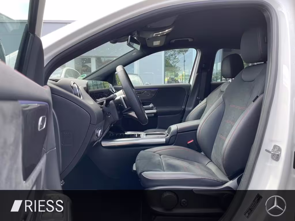Mercedes-Benz GLA 200 d 4M AMG+AHK+DISTR+MULTIB+360°+THERM+UVM GLA 200 - Bild 4