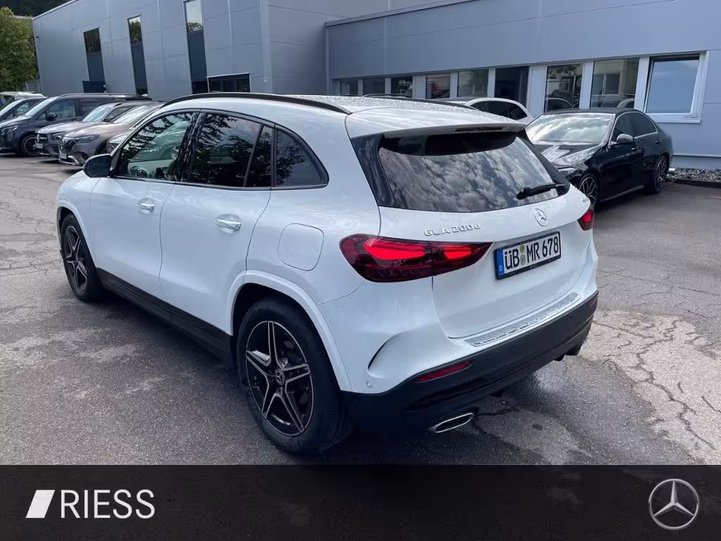 Mercedes-Benz GLA 200 d 4M AMG+AHK+DISTR+MULTIB+360°+THERM+UVM GLA 200 - Bild 5