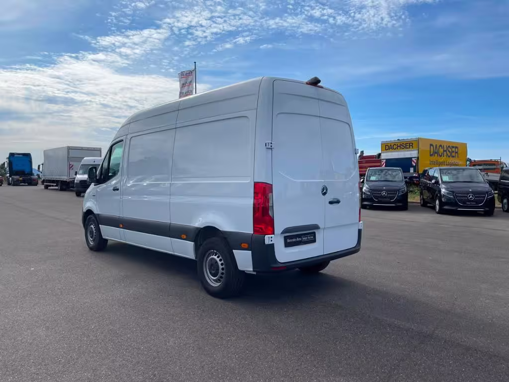 Mercedes-Benz eSprinter 312 KA 47KWH/KAMERA/DAB/KLIMA/SHZ AUT eSprinter - Bild 4