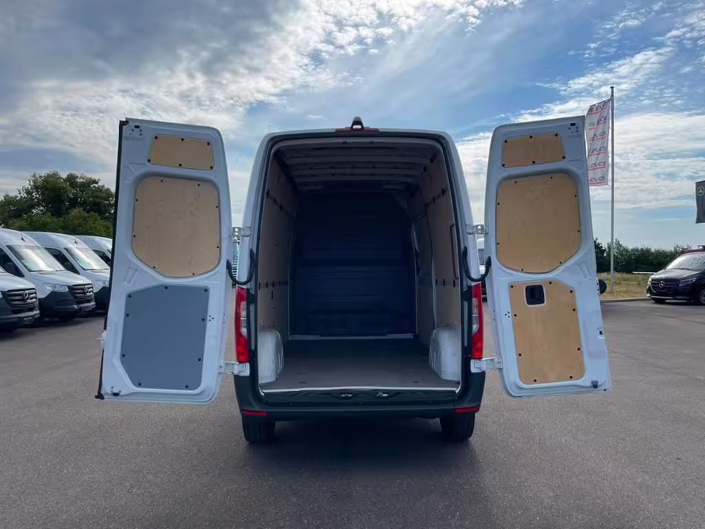 Mercedes-Benz eSprinter 312 KA 47KWH/KAMERA/DAB/KLIMA/SHZ AUT eSprinter - Bild 6