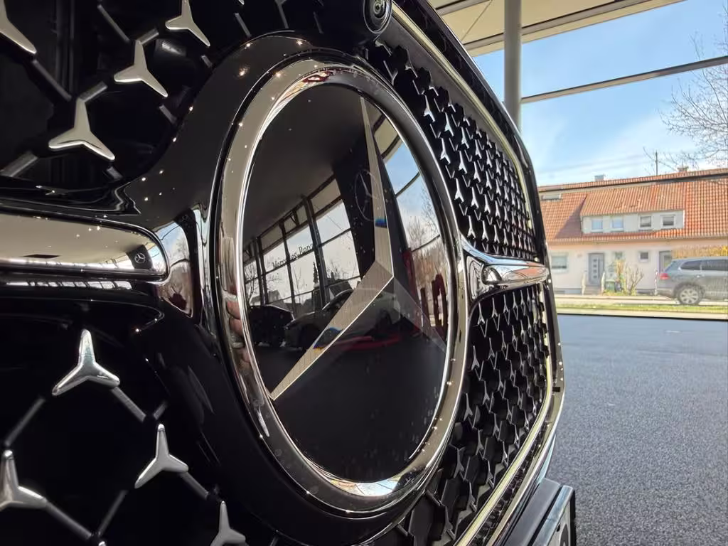 Mercedes-Benz E 220 d T 4M AMG+PANO+DISTRONIC+DIGI LIGHT+KEYL+ E 220 - Bild 18