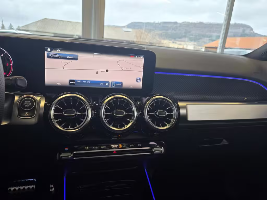 Mercedes-Benz GLB 200 d 360 AHK AUT DynLicht Fernlichtass. LED - Bild 13