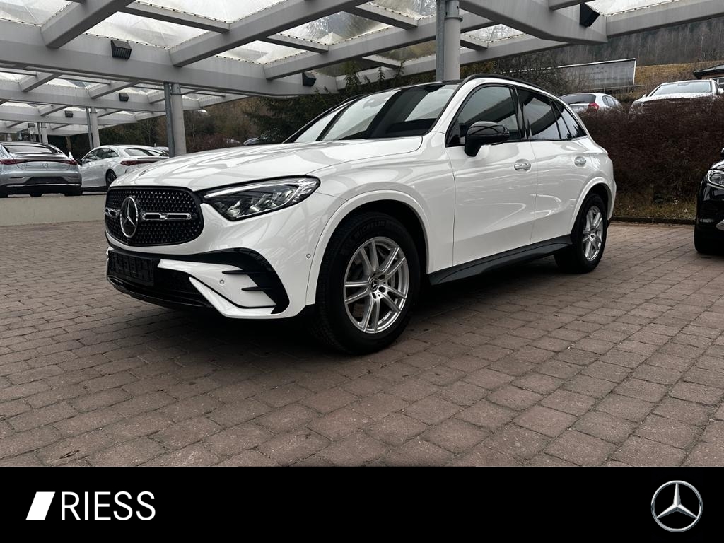 Mercedes-Benz GLC 220 d 4M AMG Sport Night Distr AHK Pano 20