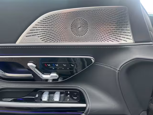 Mercedes-Benz SL 63 AMG 4MATIC+ Distr HUD LED Sitzkl Keyless 360 - Bild 12