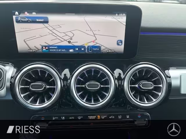 Mercedes-Benz GLB 200 AMG Sport AHK Pano 7 Sitze Standh 360 19 - Bild 16