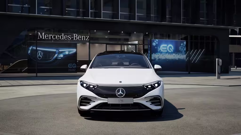 Mercedes-Benz EQS 450 4M AMG Sport Distr PANO HUD Akustik 360