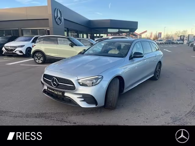 Mercedes-Benz E 300 de 4MATIC T-Modell SD Massage ACC PDC LED