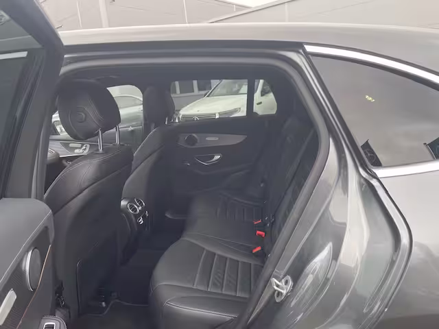 Mercedes-Benz EQC 400 4M  AMG DISTR. PTS MEMORY HEAD UP DISP. 360 KAMERA NAV - Bild 6