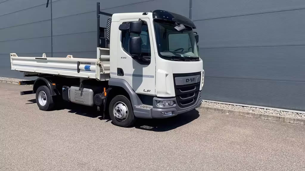 DAF LF 230 FA 7,49 t.  Meiller DSK Klima Automatik