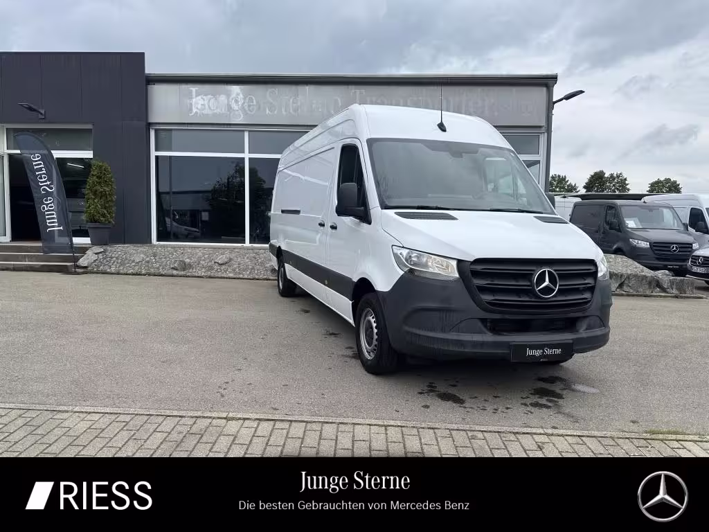 Mercedes-Benz Sprinter 319 CDI KA/MAXI/L3H2/4325/AHK3,5t/MBUX/NAVI/KLIMA/TEMPOMAT/AUTOMATIK